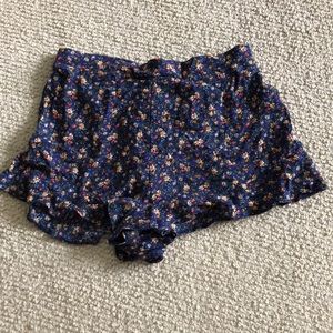 American eagle Flow shorts
